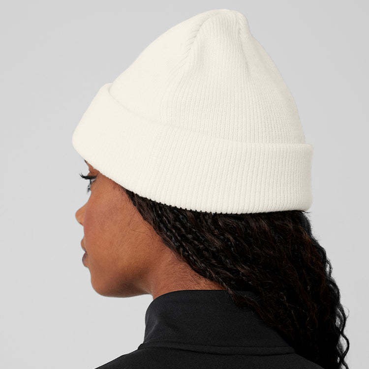 ALO 니트 비니 패션 캐주얼 가을, 겨울 따뜻한 방풍 풀오버 차가운 모자 흑백 다목적 남성과 여성을위한 동일한 스타일