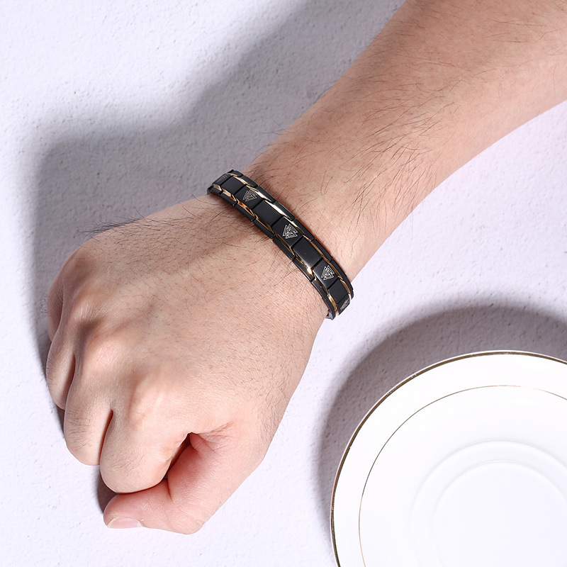 57g Weight Bracelets Classification Business Occasion 304 Stainless Steel Material Geometric Pattern Men'S Gender Plating Design Fashion Style Fashion Geometric Stainless Steel Bracelets Plating Stainless Steel Bracelets 11