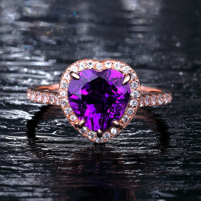 Sparkling Ring For Women, Crafted With Romance.Sleek & Comfortable, Designed To Highlight Your Charm.A Subtle Yet Stunning Piece For Dates,_voghion.com