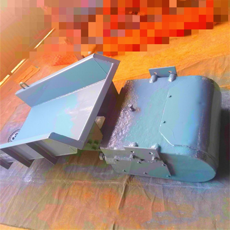 成德 合金钢板电磁振动给料机 矿用电磁振动给料机