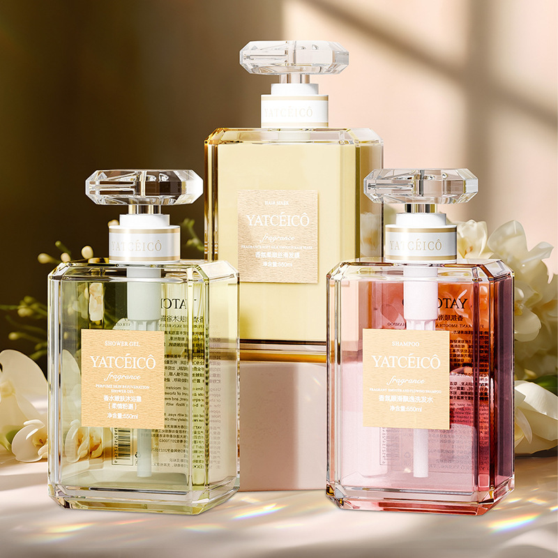 YATCEICO Perfumed smooth shampoo