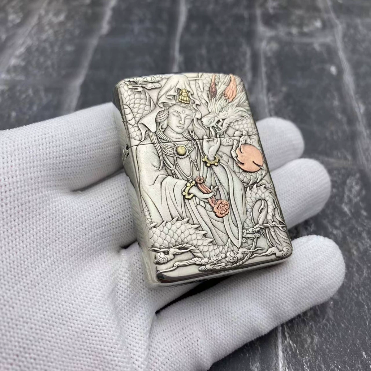 ZORRO Zoro керосиновая зажигалка из меди 902s инкрустированная Yilong Guanyin ветрозащитная зажигалка оптом