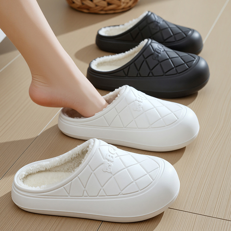 Not Afraid of Water Plus Velvet Cotton Slippers for Women, Winter Indoor Slippers That Feel Warm When Stepping on Shit, Couple Home Winter Slippers, Men's Plush