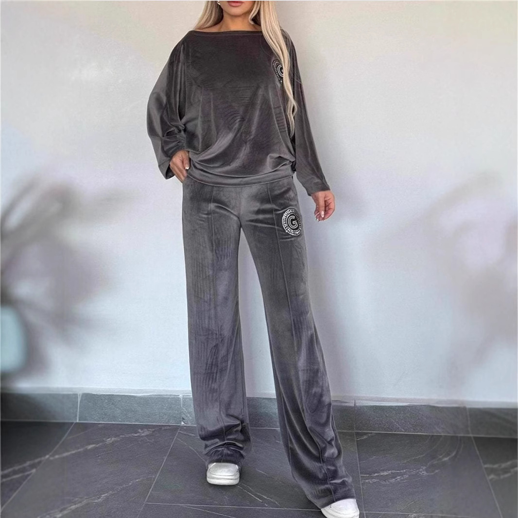 Abbigliamento da donna Primavera e autunno Velluto dorato tinta unita girocollo manica a pipistrello casual due pezzi vestito per le donne_voghion.com