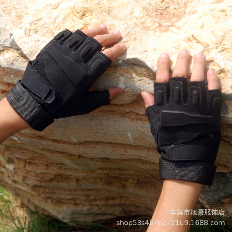 黑鹰战术手套半指男春夏季户外摩托车骑行特种兵训练健身半截露指