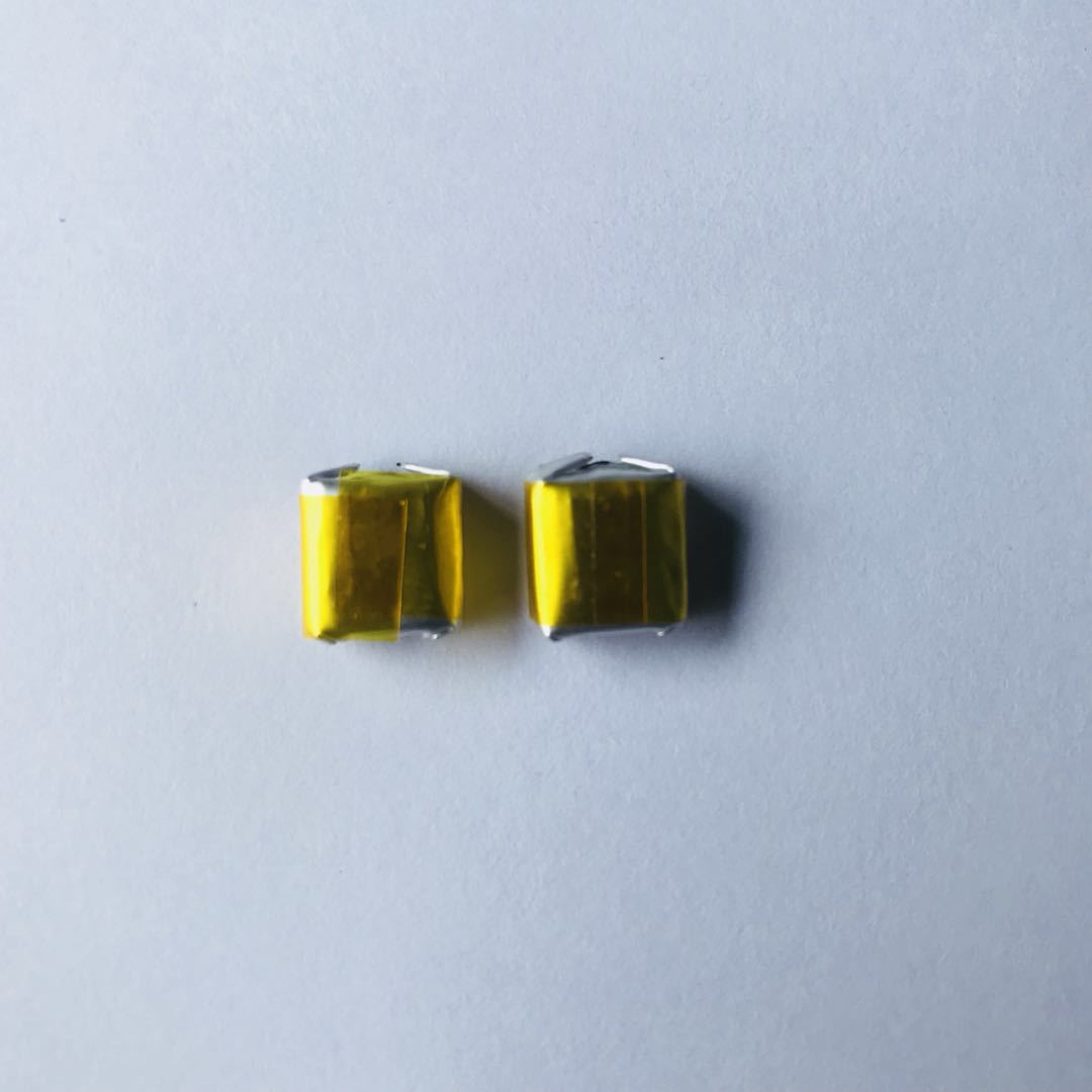 Manufacturers wholesale earbuds battery 400909 401012 30mAh Bluetooth small polymer lithium battery spot