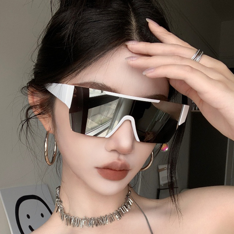 Nuevas gafas de sol futuristas personalizadas para hombres y mujeres, gafas a prueba de viento para ciclismo al aire libre, gafas de sol anti-ultravioleta para montañismo