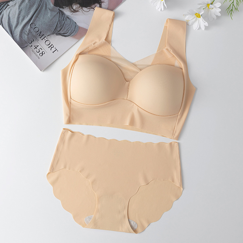 Celebridad de Internet popular Sha Ice Silk Copa fija Sujetador deportivo ropa interior de mujer push up colección de mama transpirable anti-flacidez