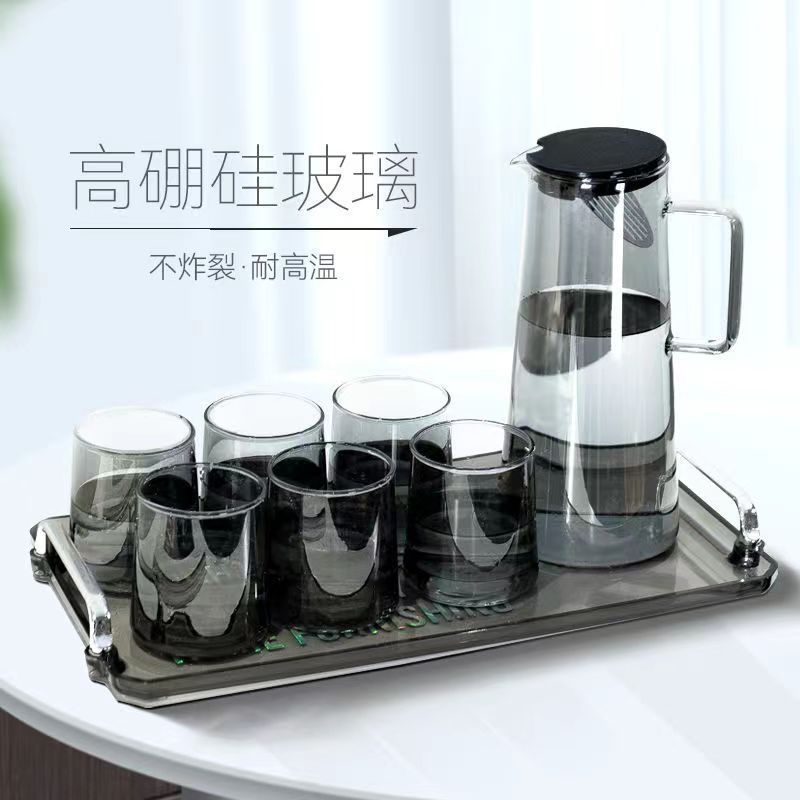 냄비 1개와 컵 6개 [트레이 포함]