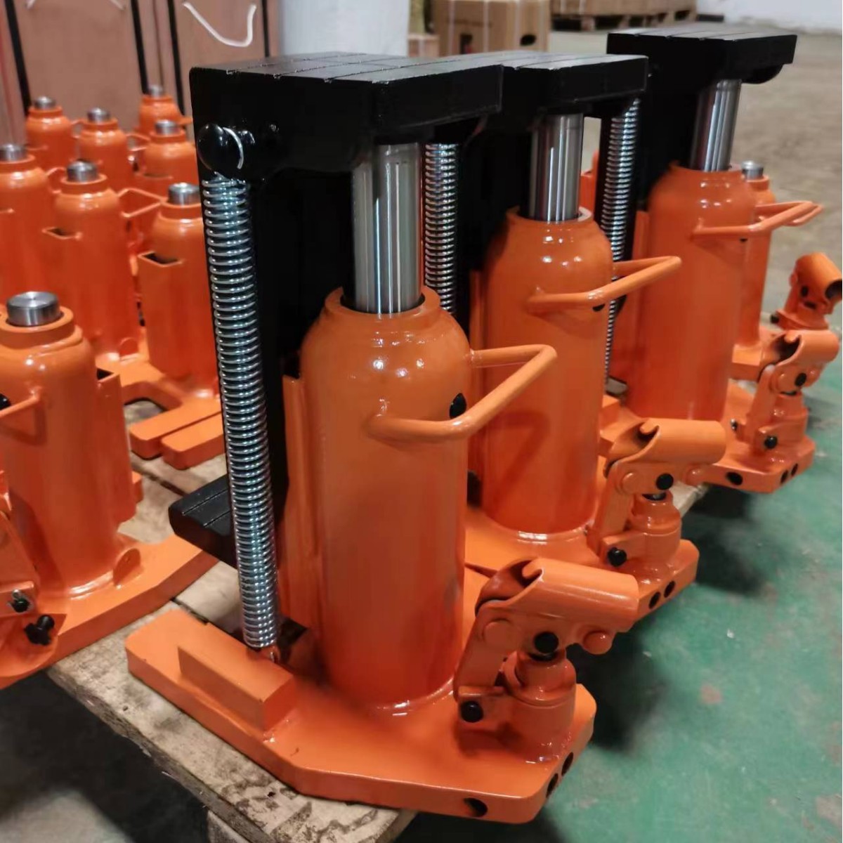 进口型材爪式千斤顶5T10T20T30T鸭嘴立式跨顶油压低位重型起道机