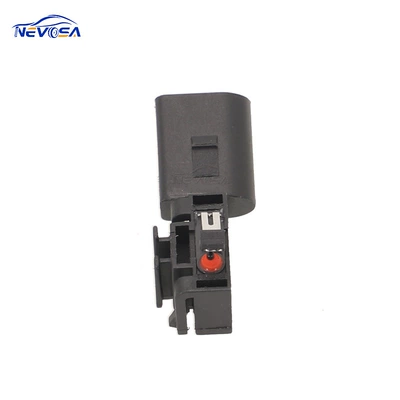 Volkswagen Polo 9N – Ignition switch