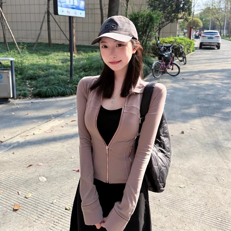 New Gold Label Stand Collar Short Jacket Df Sports Yoga Wear Slim Fit Slimming Sports Jacket for Women Lulu Swift New Gold Label Stand Collar Short Jacket Df Sports Yoga Wear Slim Fit Slimming Sports Jacket for Women Lulu Swift