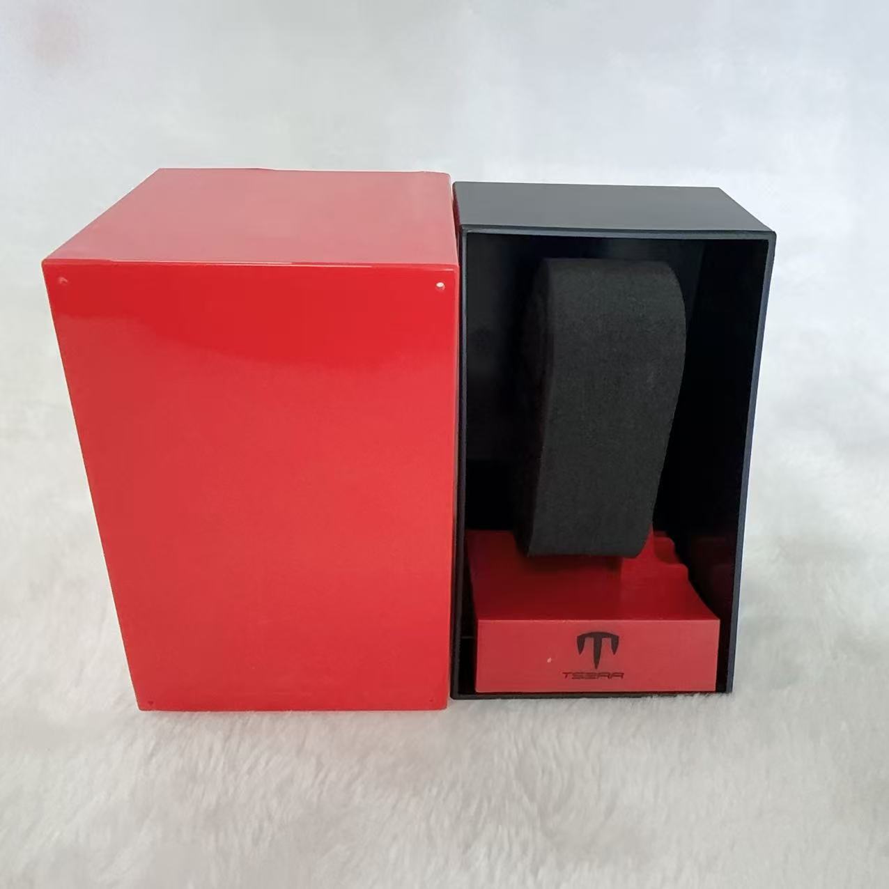 TSERA 빨간색 플라스틱 상자