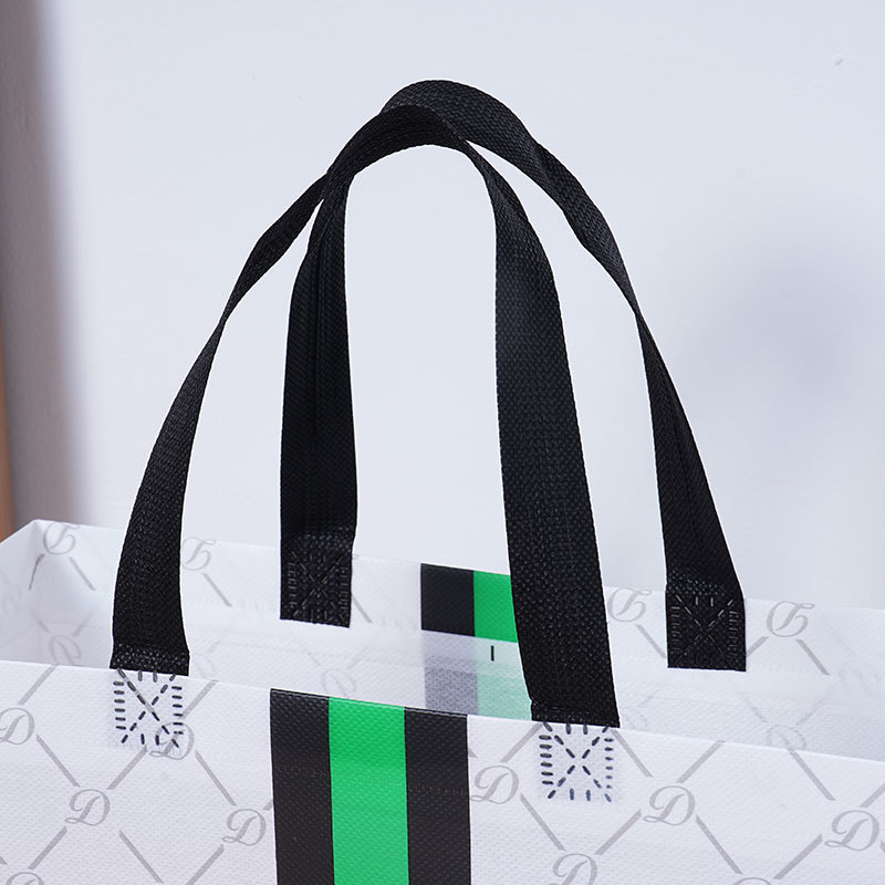 Bolsas de embalaje ecológicas no tejidas bolsas de regalo bolsas de mano gruesas bolsas de compras bolsas de ropa personalizadas bolsas publicitarias