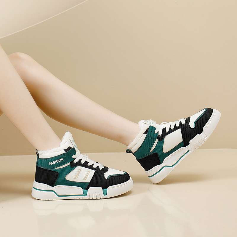 INS Trendy Plush Little White Shoes for Women 2023 Winter New Thick Sole Korean Edition Versatile Student Warm Cotton Shoes_voghion.com