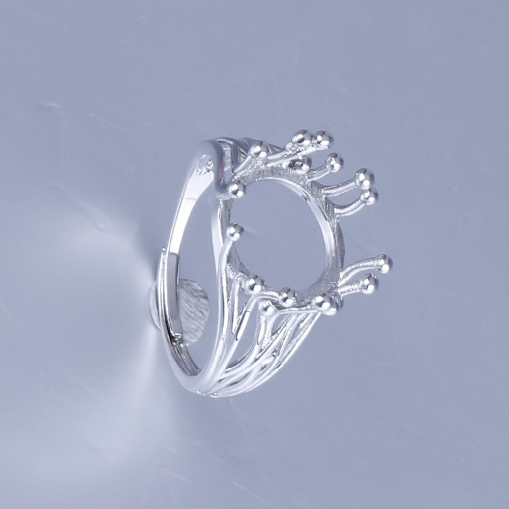 Natural Crystal And Gemstone Charm For Positive Energy And Luck_voghion.com