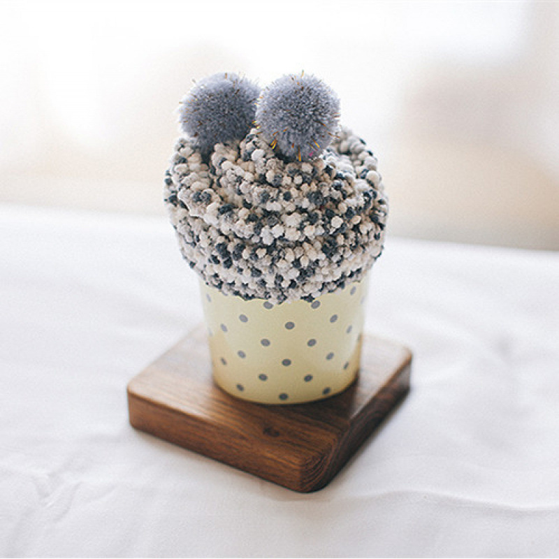 그레이 플러스 화이트