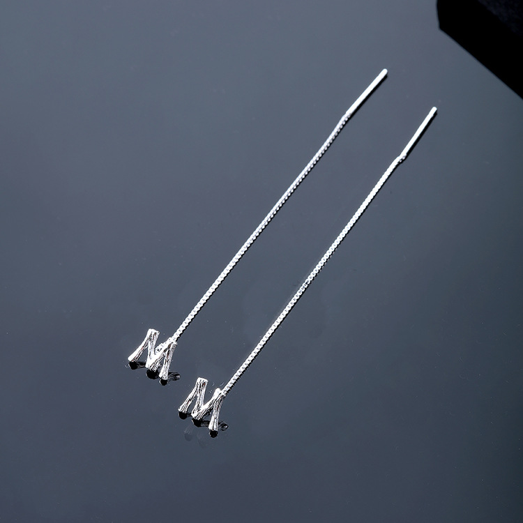 Shiai original s925 plata esterlina oído líneas inglés 26 letras cadena de la oreja moda todo-fósforo oído espárragos multi-color generación