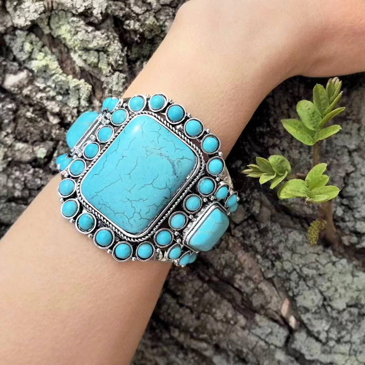 Bangle Classification Vintage Style Ethnic Style Classic Style Geometric Turquoise Alloy Bangles Wholesale