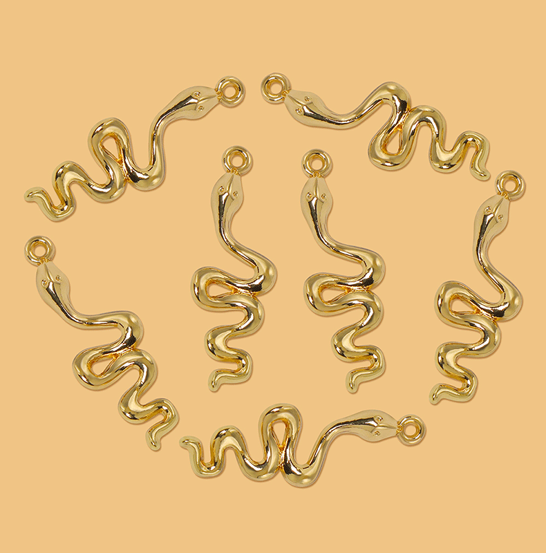 1 Piece Simple Style Snake Alloy Plating Pendant Jewelry Accessories display picture 2