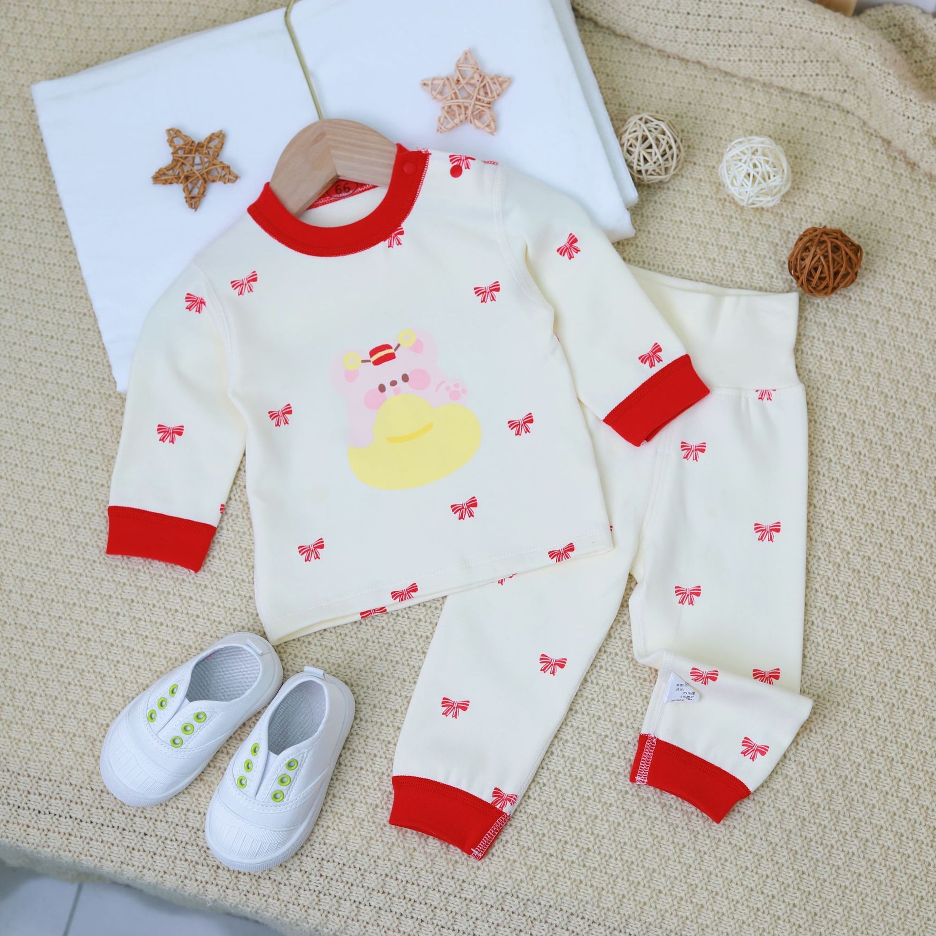 Baby thermal underwear set, children's pure cotton, popular style, warm and cozy, two-piece set, cute for autumn and winter (20089)