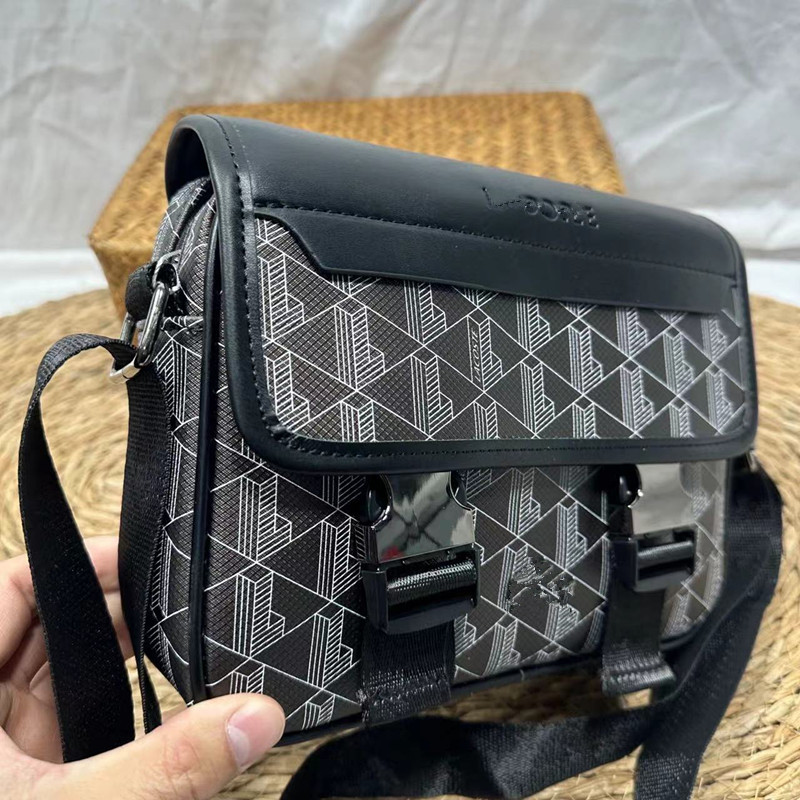 Marca de moda transfronteriza retro hombre hombro único bolso de pecho ocio capas de cabeza bolso de correo universal mochila maletín