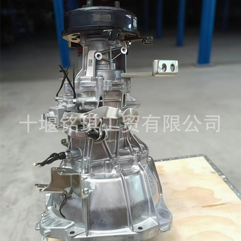 Suitable for Dongfeng Xiaokang D71/D72 Sfg16C 1700100E3115A Gearbox, Reducer, Transmission