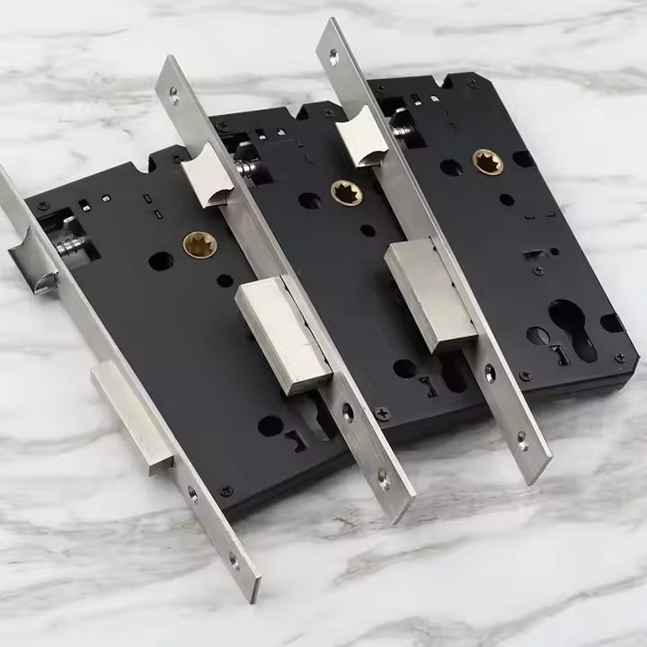 Cerradura antirrobo estándar europeo personalizada 85 cerradura triangular cerradura de madera interior cerradura mecánica de acero