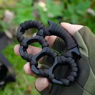 Outdoor Self-Defense Weapon Thickened Finger Tiger Plastic Knuckles High Hardness Iron Fighting Self-Defense Export Broken Window Fighting Wolf Prevention