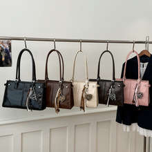 ���������eͨ�����ذ���Ů2026�紺�¿���ֵ�������Ԇμ�Ҹ�°�