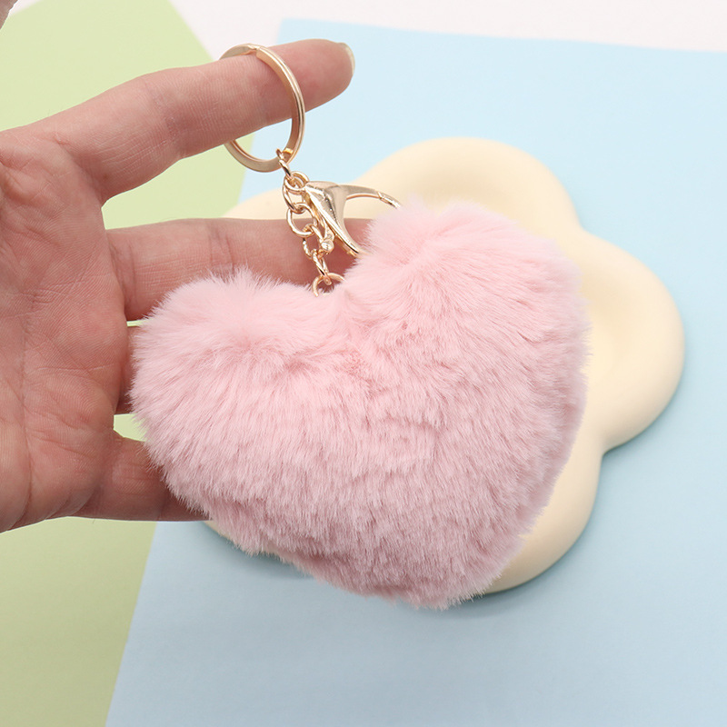 Moda de color rojo en forma de corazón de la felpa llavero pareja de imitación de piel de conejo Rex bola bolsa colgante adornos de coche al por mayor