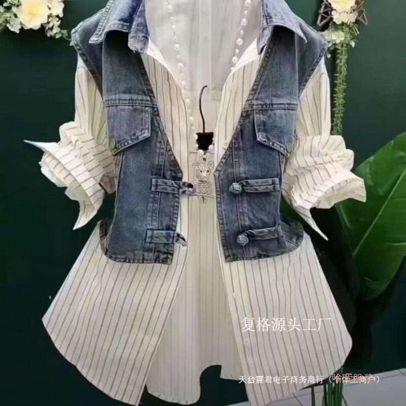 Stylish Faux Two-Piece Denim Shirt for Women, Spring and Autumn Korean Version, Casual and Trendy, Versatile Patchwork Striped Top, European and American Style Stylish Faux Two-Piece Denim Shirt for Women, Spring and Autumn Korean Version, Casual and Trendy, Versatile Patchwork Striped Top, European and American Style