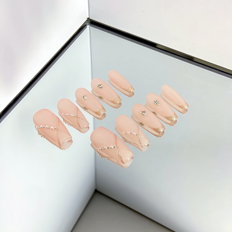 2025 French Style Wearable Nails, Pure Handmade Nail Patches, Short Manicure, Nude Powder, Simple Diamond Decoration, Gold Thread Design, Gentle