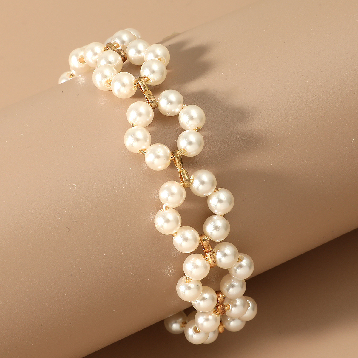 Fashion Flower Braided Pearl Bracelet display picture 5