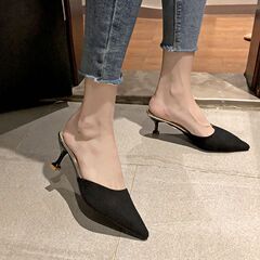 Korean-style closed-toe sandals for women, 2023 summer new collection: pointed-toe stiletto heels with a touch of elegance—perfect for outdoor wear as stylish half-slippers.