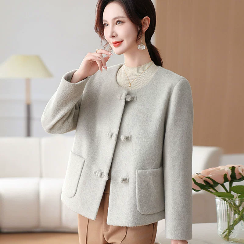 Новый национальный стиль короткая пуговица шерстяная куртка 2024 осень и зима новая иностранная маленькая мама темпераментный кардиган топ