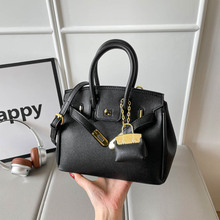 �羳���Q���ִ��������ذ��a���¿�r�аٴ�����μ�б�����Ů��