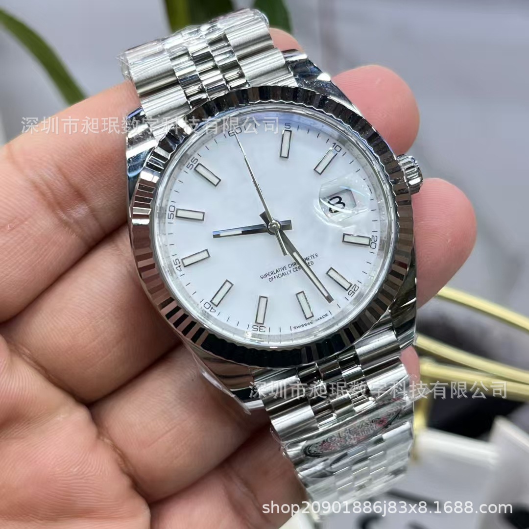 Wholesale In-Stock Delivery of Green Submariner, Black Submariner, Quartz Watches, Cross-Border Perpetual Motion Log Series Quartz Watches