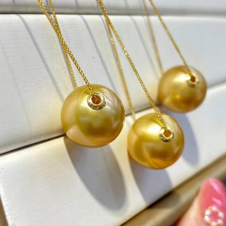 G18K Gold Road-To-Wealth Necklace 12-11mm Comparable to South Sea Gold Pearls, Rich Tea Gold Color with Dazzling Shine