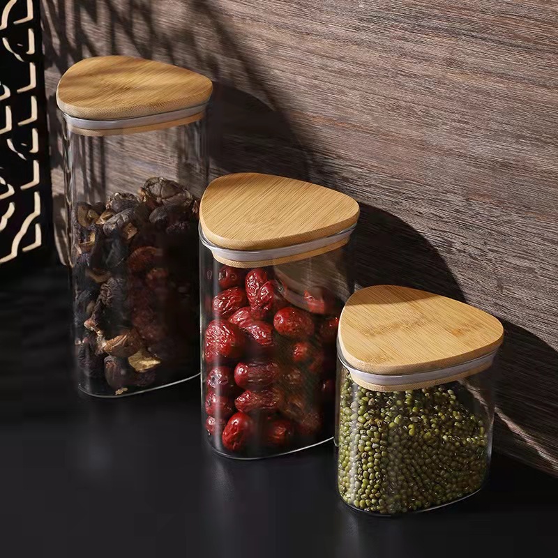 Kitchen Spice Storage High Borosilicate Glass Triangular Storage Jar Cereal Tea Jar Candy Food Storage Sealed Jar
