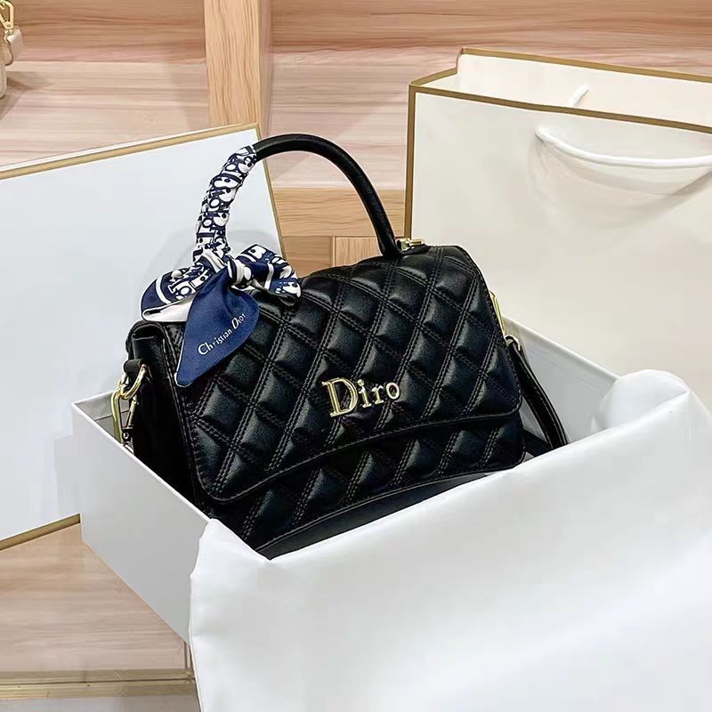 Cross-Border Trend Niche Luxury Genuine Leather Women's Bag 2025 New Fashion Versatile Large Capacity Commuter Bucket Bag - Thumbnail 7