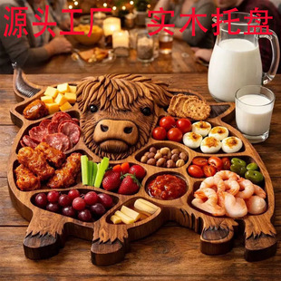 ���R�d��Highland Cow Wooden Charcuterie  Board�ߵ�ţ��ʳ�бP
