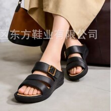 �¿�Ů��Ь�⴩�r�з����¸���׋�����Ь�Ӽ��҃������m�ٴ���Ь