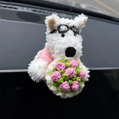 Car ornaments – Lying Doll