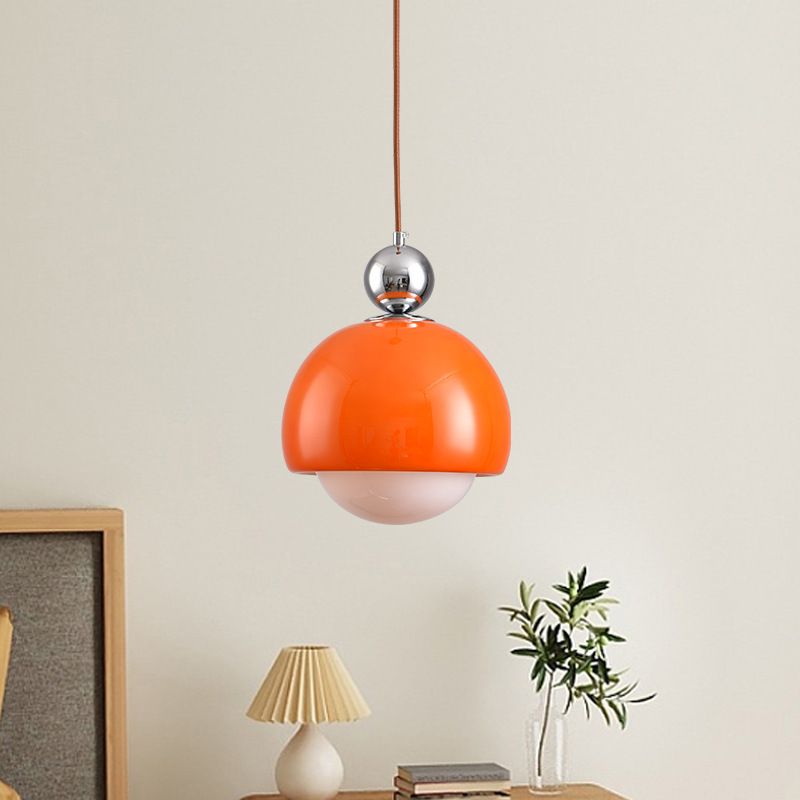 Lámpara de cabecera de cama de aire crema moderna y simple dormitorio principal pasillo balcón lámpara de línea larga tienda de té leche restaurante pequeña lámpara de cama