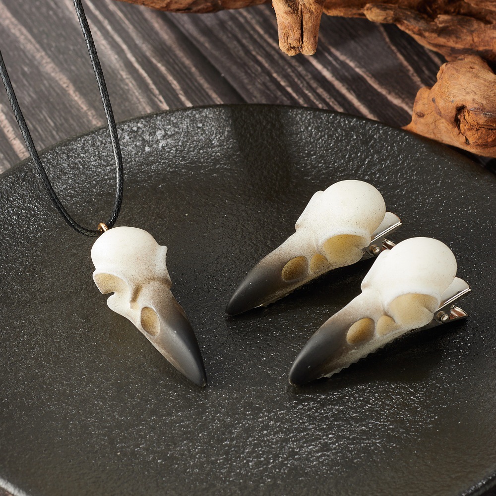 Halloween Dark Punk Crow Skull Necklace Skeleton Resin Gothic Personalized Hairpin Skull Hair Accessories