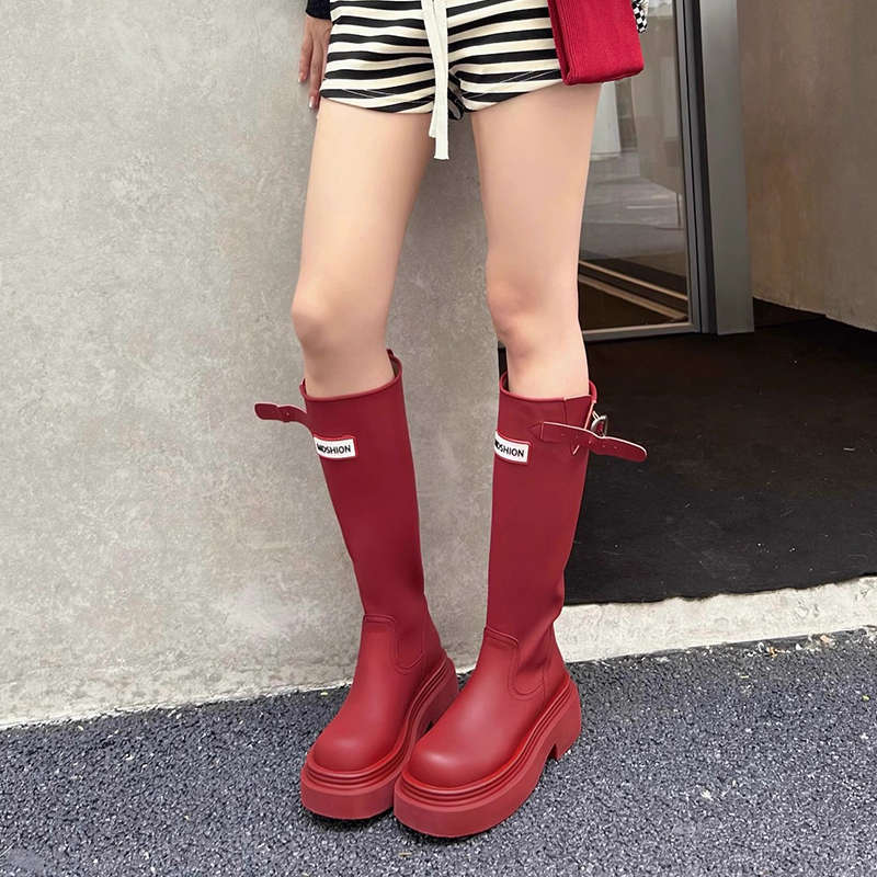 Outdoor Long Boots for Women, Knee-High Travel Boots, Riding Boots, 2026 Style, Height-Increasing, Thick-Soled, High-Tube, Fashionable Red Boots