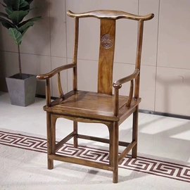 圣诞装饰品;电脑桌;餐桌