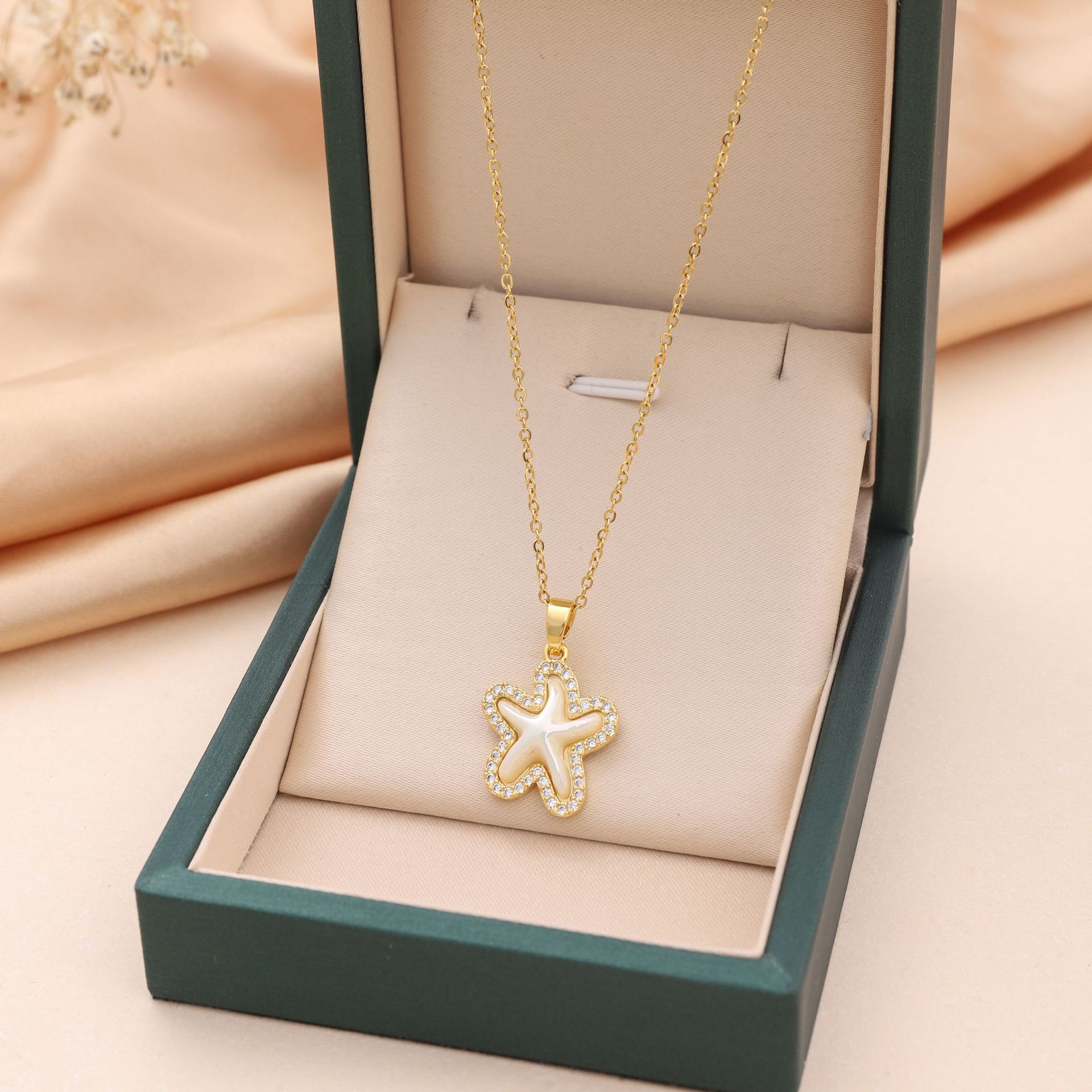 Fashion Starfish Titanium Steel Inlay Artificial Pearls Rhinestones Pendant Necklace
