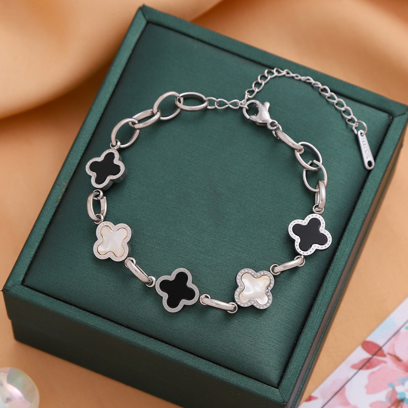 Ventas transfronterizas calientes nuevas pulseras de acero de titanio personalidad femenina de alto nivel diseño ligero de lujo moda temperamento versátil joyería de acero de titanio image 68